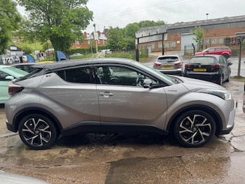 Used Toyota C-HR 2017 for sale - 78782724: Photo