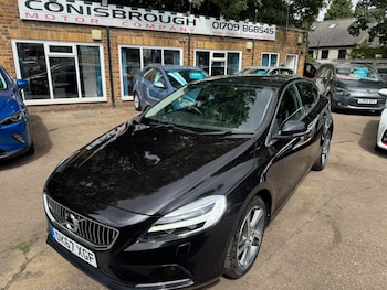 Used Volvo V40 2017 for sale - 79386467: Photo