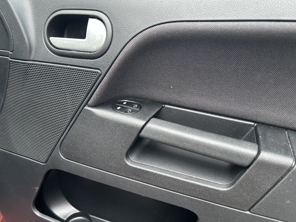 Used Ford Fusion 2010 for sale - 77690238: Photo 15