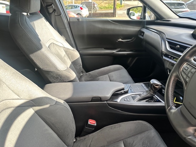 Used Lexus UX 2021 for sale - 76359032: Photo 9