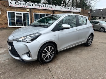 Used Toyota Yaris 2017 for sale - 77762251: Photo
