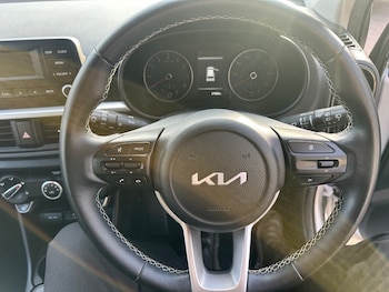 Used Kia Picanto 2021 for sale - 76920504: Photo