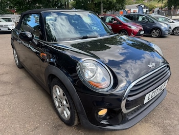 Used MINI Convertible 2017 for sale - 79386470: Photo