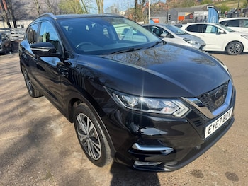 Used Nissan Qashqai 2017 for sale - 78108104: Photo