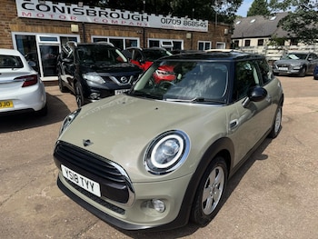 Used MINI Hatch 2018 for sale - 75356899: Photo