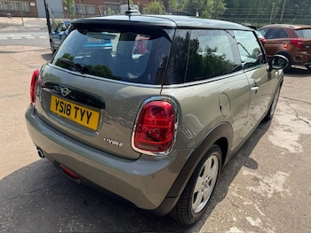 Used MINI Hatch 2018 for sale - 75356899: Photo