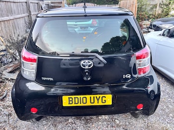 Used Toyota IQ 2010 for sale - 76237398: Photo