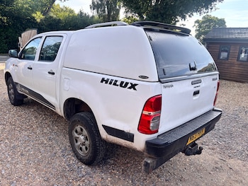 Used Toyota Hilux 2013 for sale - 75146204: Photo