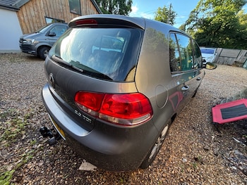 Used Volkswagen Golf 2010 for sale - 78865500: Photo