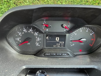 Used Peugeot Partner 2019 for sale - 76218933: Photo