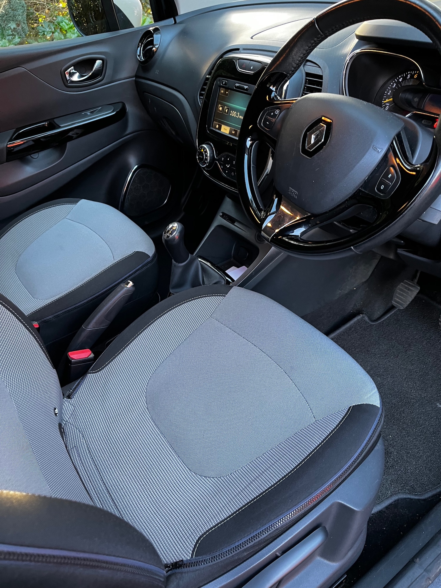 Used Renault Captur 2014 for sale - 77364818: Photo 14