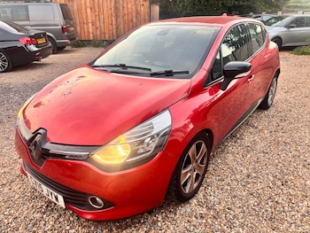 2015 (15) - 1.2 16V Dynamique MediaNav 5dr