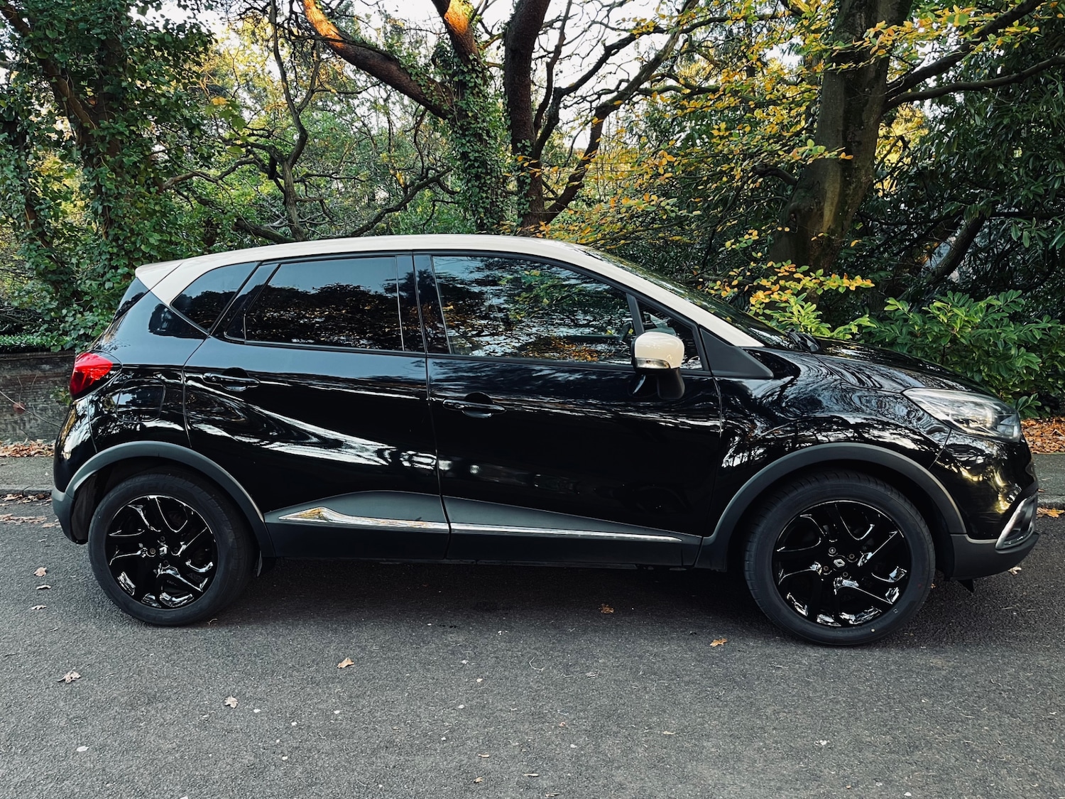 Used Renault Captur 2014 for sale - 76611096: Photo 8