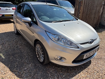 Used Ford Fiesta 2012 for sale - 79111084: Photo