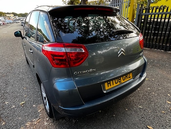 Used Citroen C4 Picasso 2008 for sale - 76220513: Photo 4