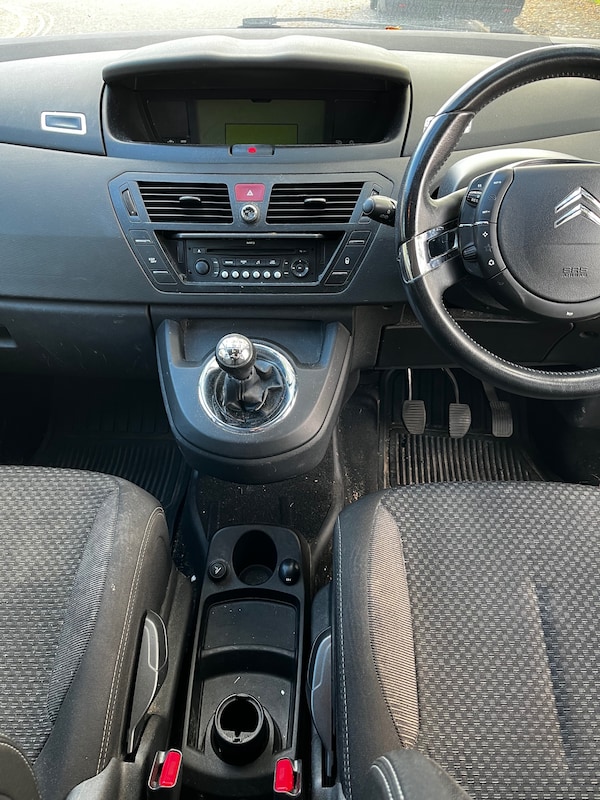 Used Citroen C4 Picasso 2008 for sale - 76220513: Photo 9