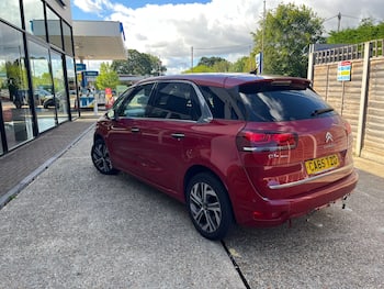 Used Citroen C4 Picasso 2016 for sale - 79696231: Photo