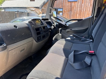 Used Nissan Cabstar 2017 for sale - 78390807: Photo