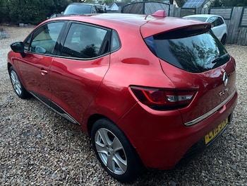 Used Renault Clio 2015 for sale - 78243182: Photo