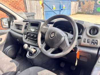 Used Renault Trafic 2016 for sale - 74459947: Photo