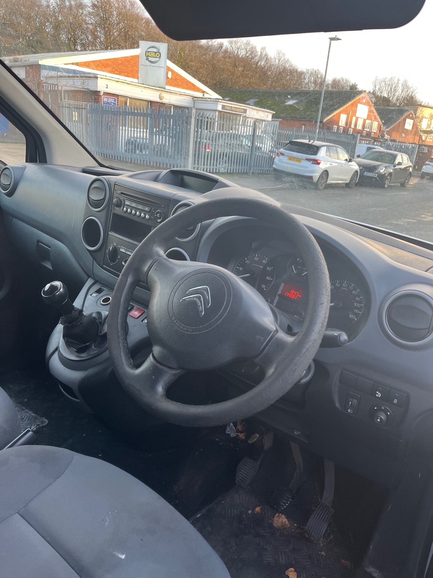 Used Citroen Berlingo 2014 for sale - 76921540: Photo 3