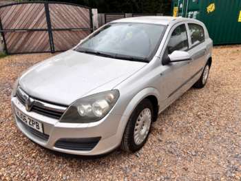 2006 (06) - 1.6i 16V Life 5dr