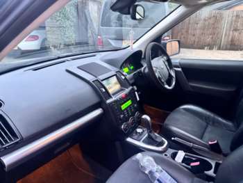 Used Land Rover Freelander 2010 for sale - 74381618: Photo