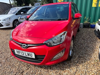 Used Hyundai i20 2013 for sale - 78762747: Photo