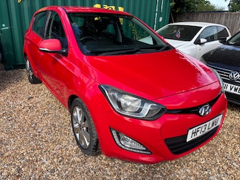 Used Hyundai i20 2013 for sale - 78762747: Photo