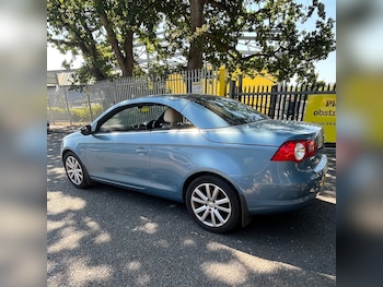 Used Volkswagen EOS 2008 for sale - 79515110: Photo