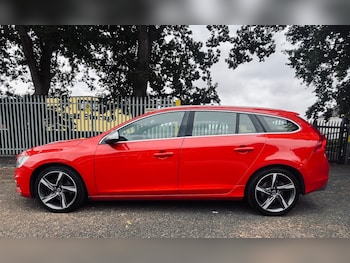 Used Volvo V60 2013 for sale - 75512180: Photo