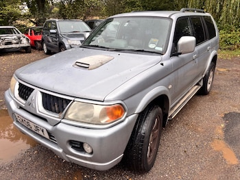 2006 (06) - 2.5 TD Warrior 5dr