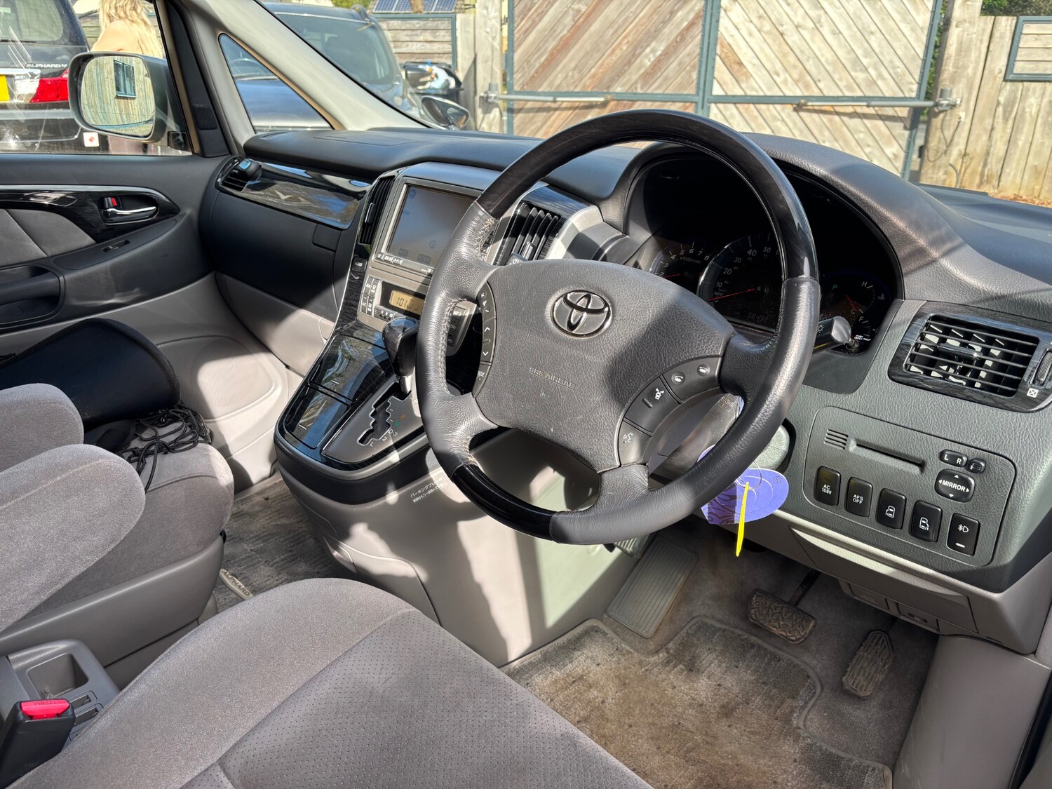 Used Toyota Alphard 2006 for sale - 77650769: Photo 7