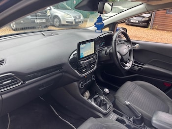Used Ford Fiesta 2018 for sale - 78501971: Photo
