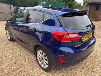 Used Ford Fiesta 2018 for sale - 78501971: Photo