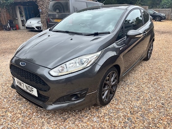 Used Ford Fiesta 2017 for sale - 79545571: Photo