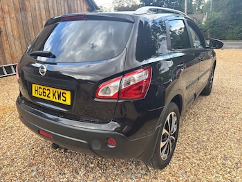 Used Nissan Qashqai 2012 for sale - 79572597: Photo