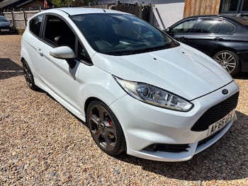 Used Ford Fiesta 2016 for sale - 79678971: Photo