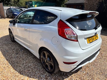 Used Ford Fiesta 2016 for sale - 79678971: Photo