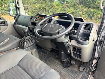 Used Nissan Cabstar 2015 for sale - 79614336: Photo
