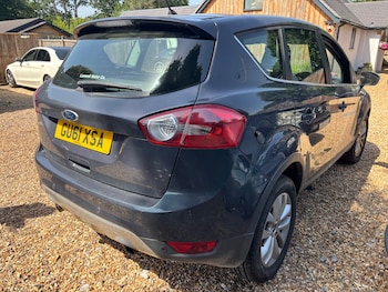 Used Ford Kuga 2011 for sale - 78995289: Photo