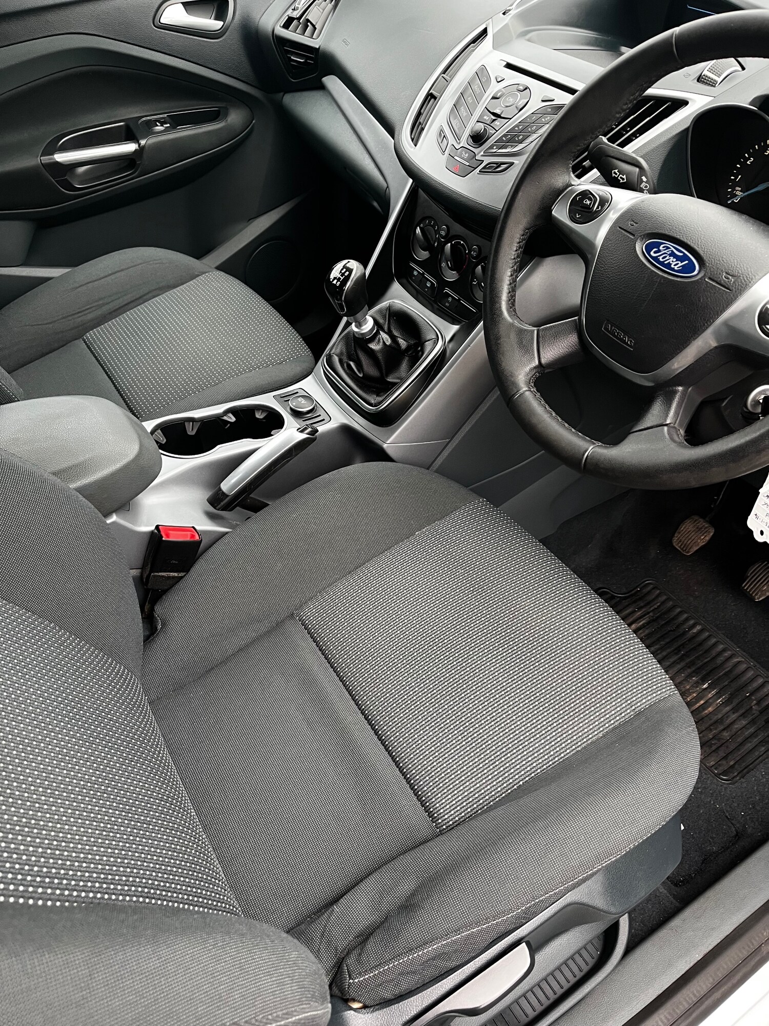 Used Ford C-Max 2014 for sale - 76906248: Photo 17