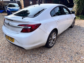 Used Vauxhall Insignia 2016 for sale - 75497039: Photo