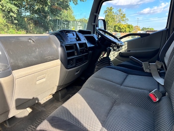 Used Nissan Cabstar 2017 for sale - 79489088: Photo