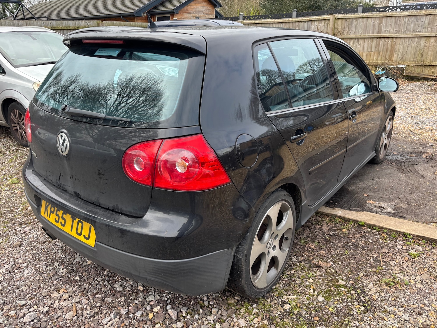 Used Volkswagen Golf 2005 for sale - 77649836: Photo 2