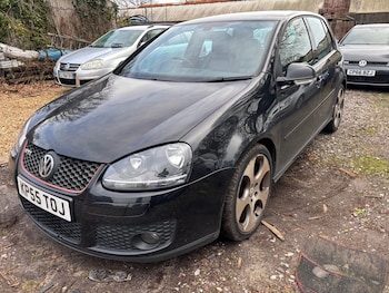 Used Volkswagen Golf 2005 for sale - 77649836: Photo