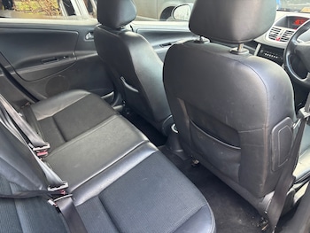 Used Peugeot 207 2011 for sale - 77363673: Photo