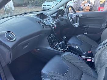 Used Ford Fiesta 2016 for sale - 78090285: Photo