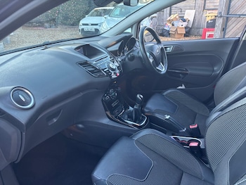 Used Ford Fiesta 2016 for sale - 78090285: Photo