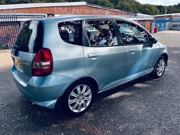 Used Honda Jazz 2007 for sale - 76219128: Photo 8